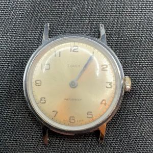Vintage 1966 Timex Sprite 1150 2466 Silver Dial Mens Winding Watch
